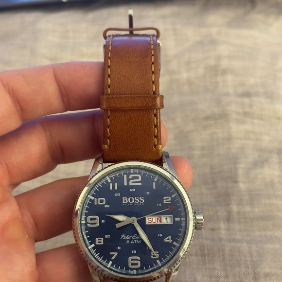 Hugo Boss Mens Watch Pilot Edition 44mm - Picture 4 of 6